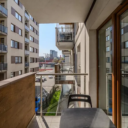 Nadodrze - Balcony, Parking, Workspace - By Rentujemy Breslau
