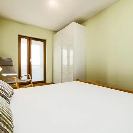 Nadodrze - Balcony, Parking, Workspace - By Rentujemy Apartment *