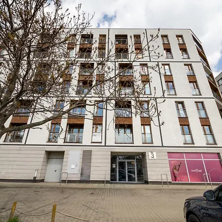 Nadodrze - Balcony, Parking, Workspace - By Rentujemy Apartment *